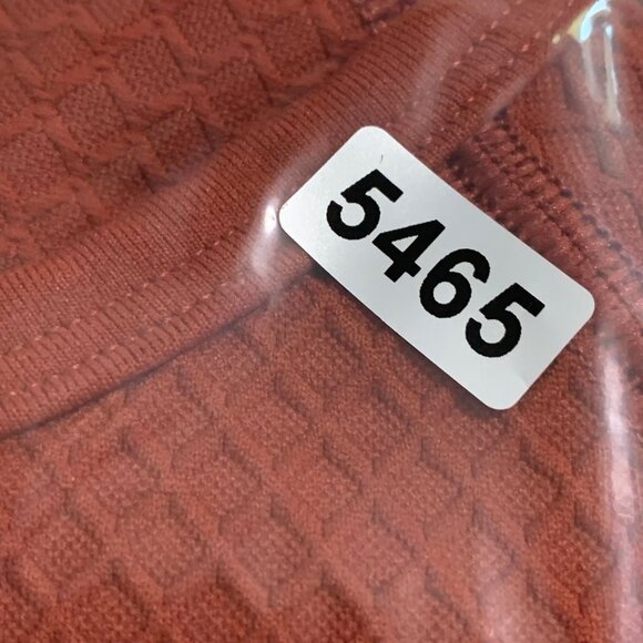 Balance Athletics Rust Orange Long Sleeve Crop Top Size Small Thumb Holes - Picture 11 of 11